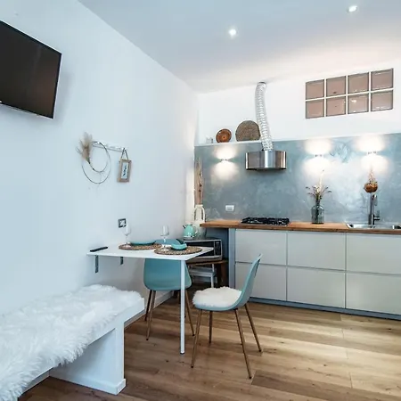 Il Nido Tra Le Mura - By Myhomeincomo Côme