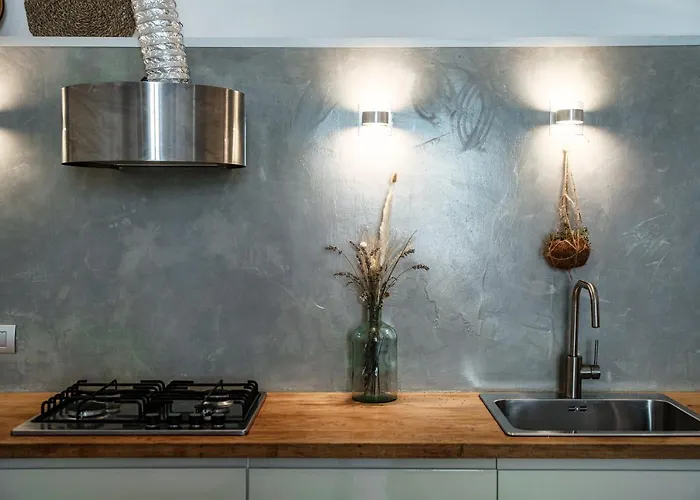 Appartamento Il Nido Tra Le Mura - By Myhomeincomo