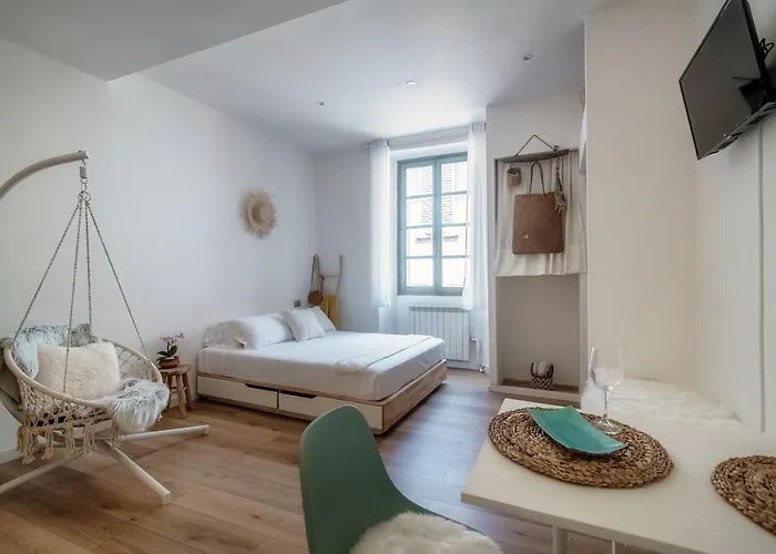 Il Nido Tra Le Mura - By Myhomeincomo Appartamento