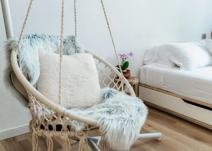 Il Nido Tra Le Mura - By Myhomeincomo Appartamento *