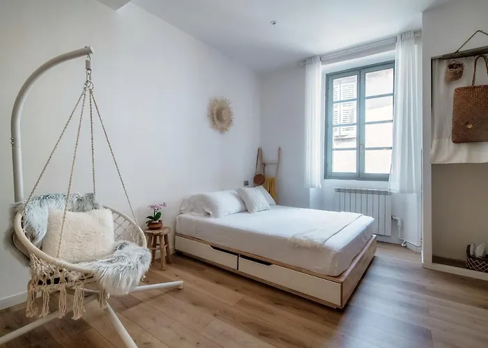 Il Nido Tra Le Mura - By Myhomeincomo * Como